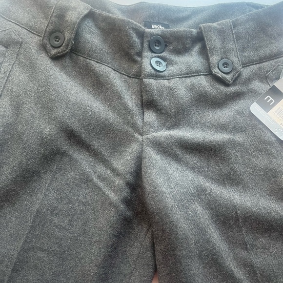 Women wool shorts - Picture 3 of 4